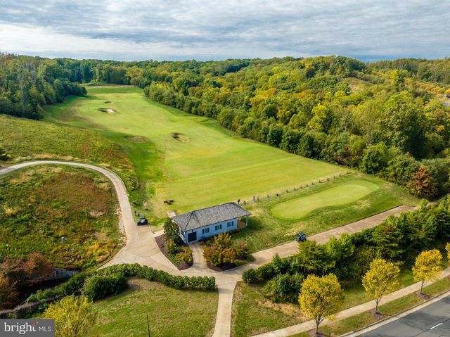 18260 MOSS GARDEN RD, Dumfries, VA 22026