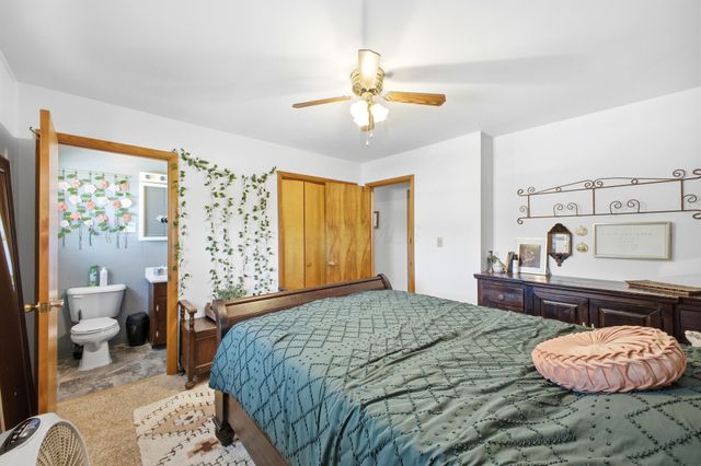 975 Blossom Lane, Zanesville, OH 43701