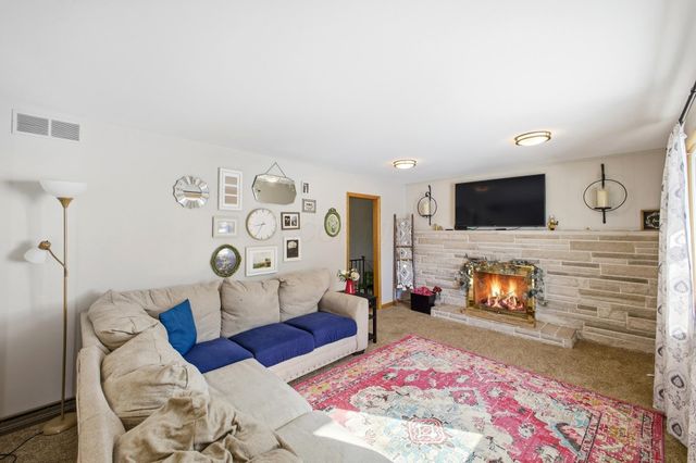 975 Blossom Lane, Zanesville, OH 43701