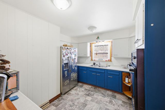 975 Blossom Lane, Zanesville, OH 43701