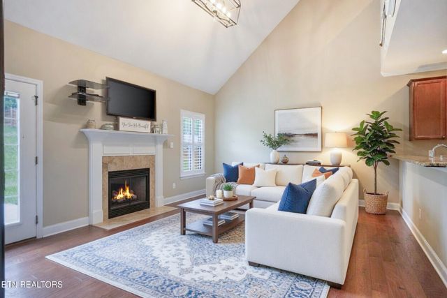 1546 Yarnell Station Blvd, Knoxville, TN 37932