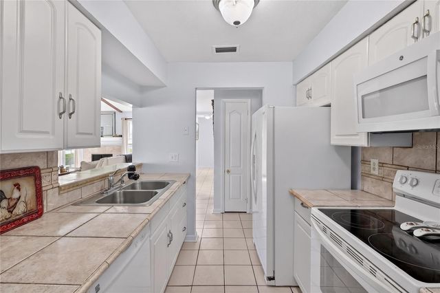 4646 OLD 37 ROAD, Lakeland, FL 33813