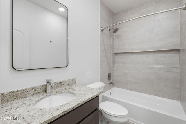 13905 Summer Wave Avenue, El Paso, TX 79928