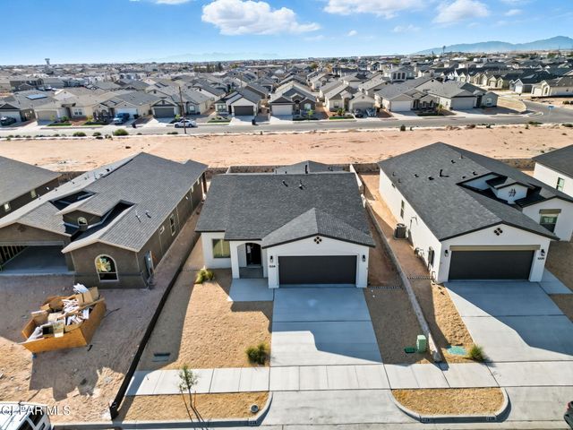 13905 Summer Wave Avenue, El Paso, TX 79928
