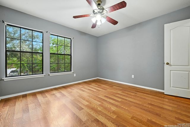 481 Whispering Hlw, Kyle, TX 78640