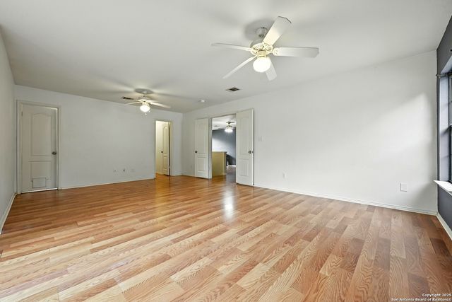 481 Whispering Hlw, Kyle, TX 78640