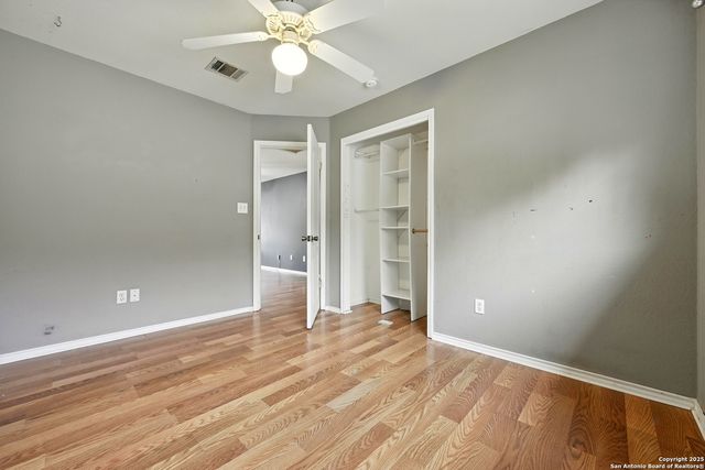 481 Whispering Hlw, Kyle, TX 78640
