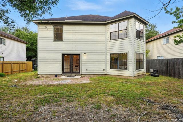 481 Whispering Hlw, Kyle, TX 78640