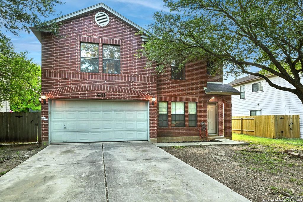 481 Whispering Hlw, Kyle, TX 78640