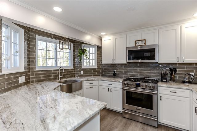 34 Eagle Run C, Warwick, RI 02818