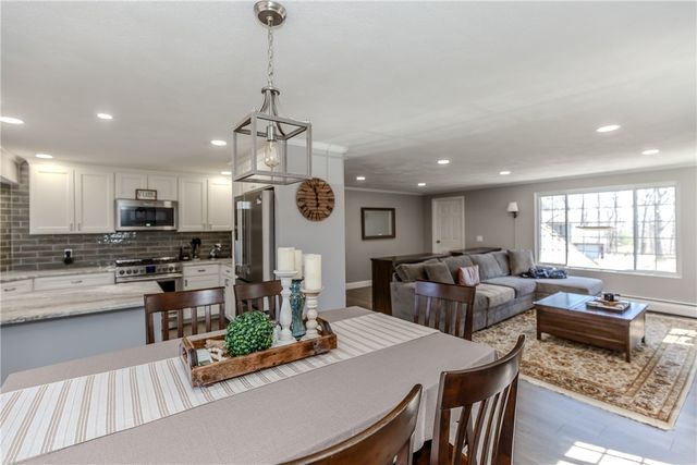 34 Eagle Run C, Warwick, RI 02818