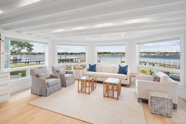 9 Sylvester Court, Norwalk, CT 06855