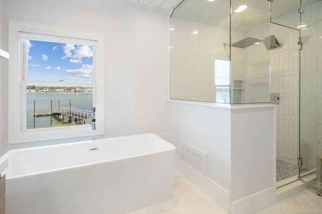 9 Sylvester Court, Norwalk, CT 06855