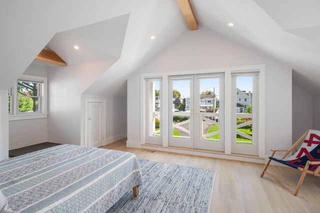 9 Sylvester Court, Norwalk, CT 06855