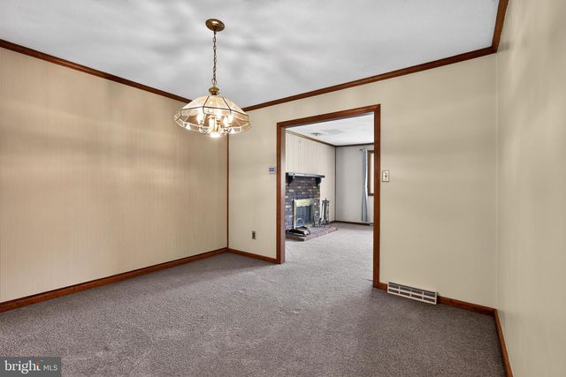 136 KINGSTON DR, Bear, DE 19701