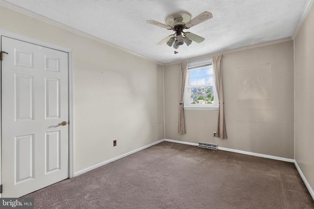 136 KINGSTON DR, Bear, DE 19701