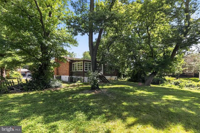 136 KINGSTON DR, Bear, DE 19701