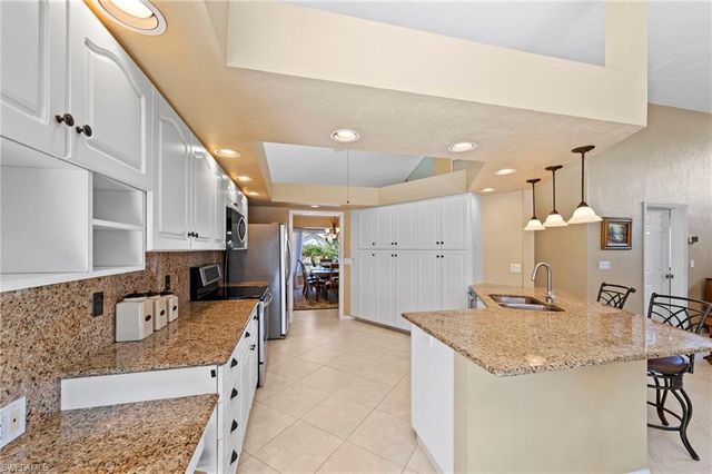 9929 Ortega LN, Bonita Springs, FL 34135