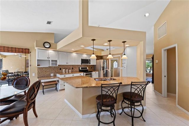 9929 Ortega LN, Bonita Springs, FL 34135