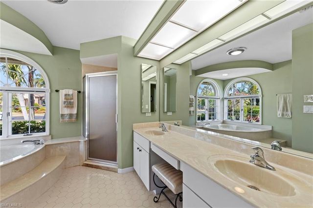 9929 Ortega LN, Bonita Springs, FL 34135