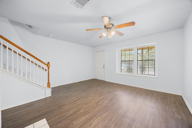 11901 Swearingen DR 129, Austin, TX 78758