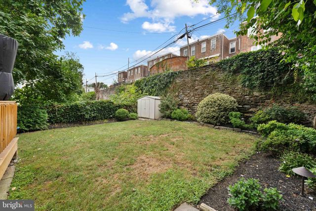 222 JAMESTOWN ST, Philadelphia, PA 19128