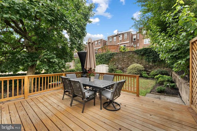 222 JAMESTOWN ST, Philadelphia, PA 19128