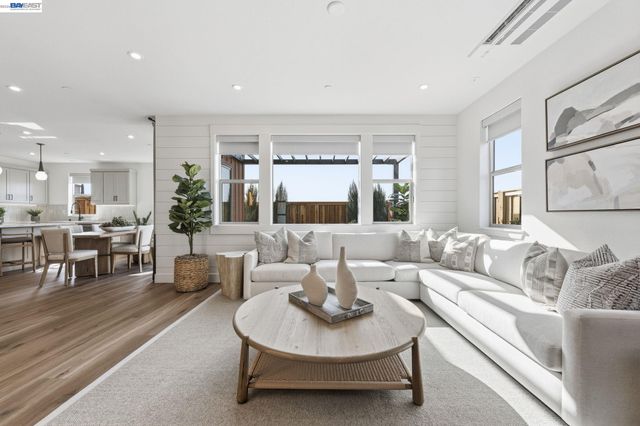 3891 Viggo Way, Dublin, CA 94568