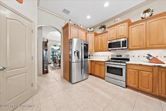 1868 Winding Ridge Circle SE, Palm Bay, FL 32909