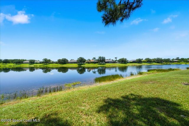 1868 Winding Ridge Circle SE, Palm Bay, FL 32909