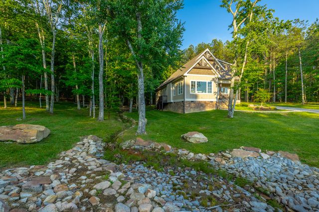 4500 Raulston Falls Road, Jasper, TN 37347