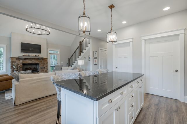 4500 Raulston Falls Road, Jasper, TN 37347