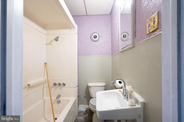 6240 WHEELER ST, Philadelphia, PA 19142