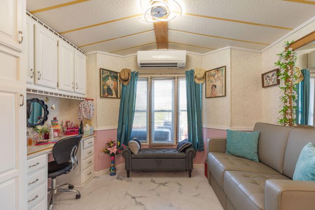 231 Blue Bird Lane, Branson, MO 65616