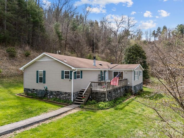 74 Chambers Road, Weaverville, NC 28787