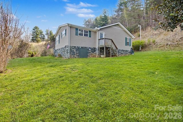 74 Chambers Road, Weaverville, NC 28787