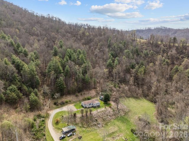 74 Chambers Road, Weaverville, NC 28787