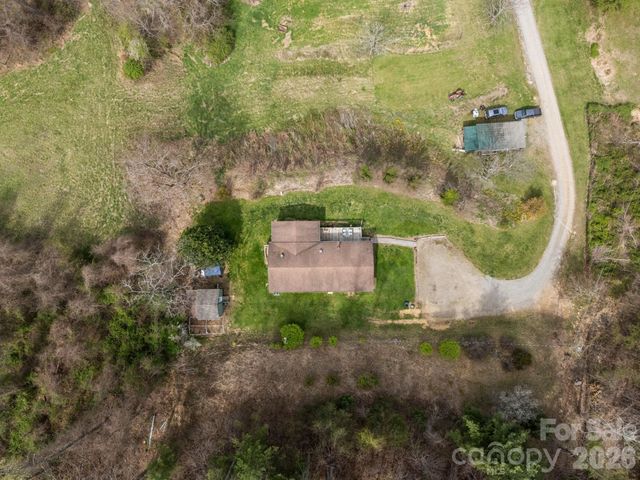 74 Chambers Road, Weaverville, NC 28787