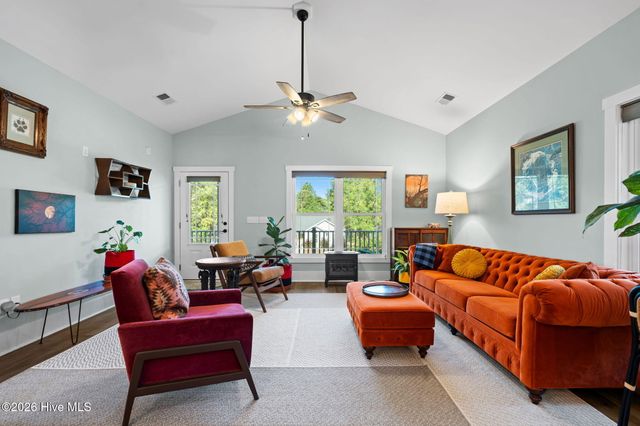 116 NE 13th Street, Oak Island, NC 28465