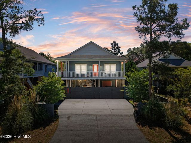 116 NE 13th Street, Oak Island, NC 28465