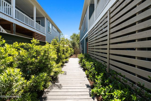 116 NE 13th Street, Oak Island, NC 28465