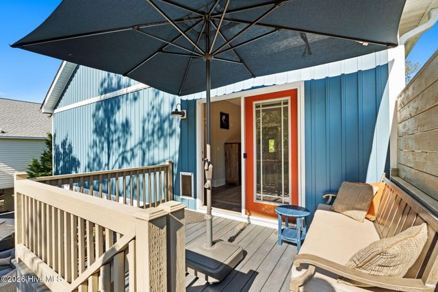 116 NE 13th Street, Oak Island, NC 28465