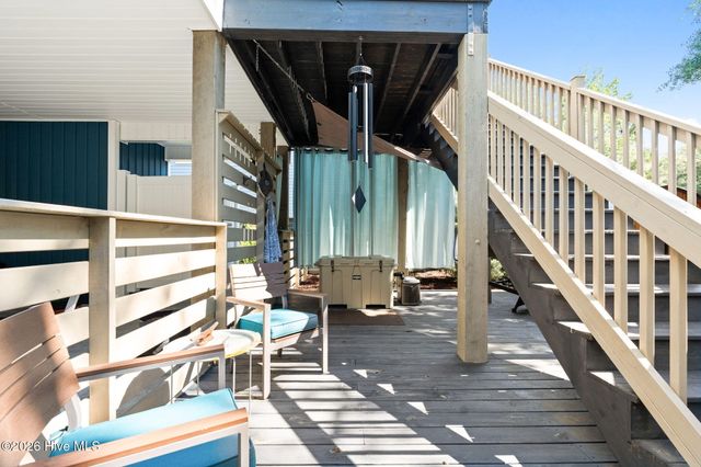 116 NE 13th Street, Oak Island, NC 28465