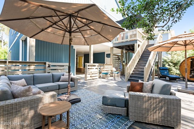 116 NE 13th Street, Oak Island, NC 28465