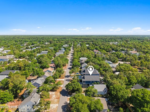 116 NE 13th Street, Oak Island, NC 28465