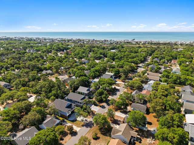 116 NE 13th Street, Oak Island, NC 28465
