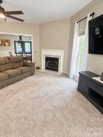 28 Gentlewood Trail, Candler, NC 28715