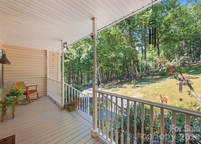 28 Gentlewood Trail, Candler, NC 28715