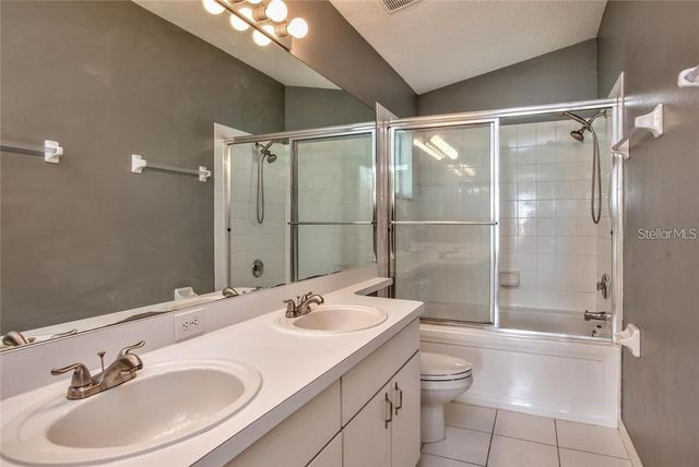 8816 SEA ISLAND WAY, Tampa, FL 33635