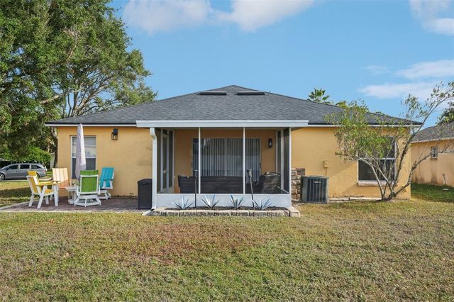 8816 SEA ISLAND WAY, Tampa, FL 33635